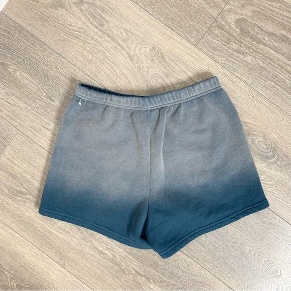 Aritzia TNA Cozy Fleece Perfect High Rise 3” Sweat Shorts Ombre Navy Grey XS - Picture 14 of 15